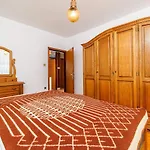 Helles Nur 450 Meter Zum Mit Bbq-bereich - Hunde Willkommen * Dramalj