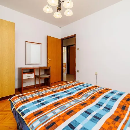 Helles Nur 450 Meter Zum Mit Bbq-bereich - Hunde Willkommen Apartmán