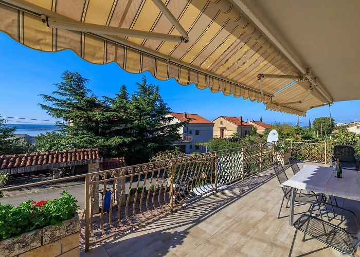 Helles Nur 450 Meter Zum Mit Bbq-bereich - Hunde Willkommen Διαμέρισμα Dramalj