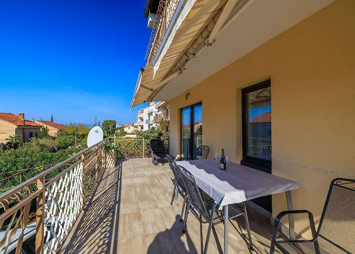 Helles Nur 450 Meter Zum Mit Bbq-bereich - Hunde Willkommen Apartment *