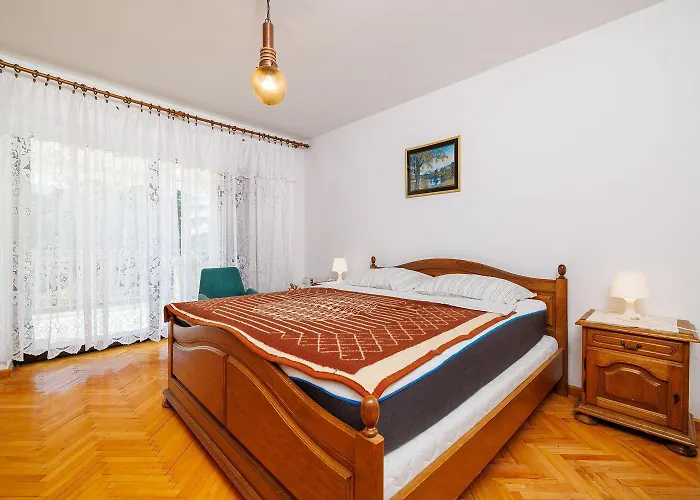 Apartment Helles Nur 450 Meter Zum Mit Bbq-bereich - Hunde Willkommen *